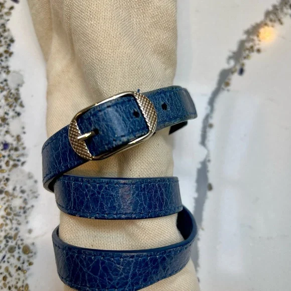 Balenciaga Arena Triple Tour Wrap Bracelet - Picture 6 of 6